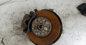 LEXUS CT200H 1.8 hybryda zwrotnica lewa 26 frezów 1