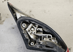 Opel Astra J 4 IV HB lampa tył tylna prawa lewa 3
