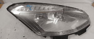 Przod przednia lampa prawa citroen C4 grand picasso 1