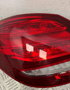 Lampa lewy tyl mercedes c-klasa W205 A2059060357 5