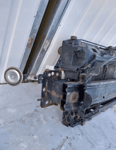 PAS PRZEDNI CHLODNICE WENTYLATOR FIESTA VII MK7 1.6 BENZYNA 08-12 eco boost 5