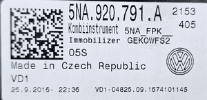 VW Volkswagen Tiguan II WYŚWIETLACZ ZEGARY LICZNIK LCD 5NA920791A 7