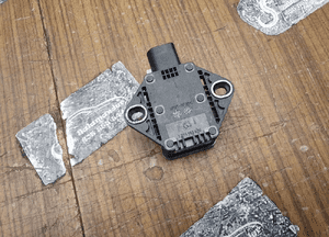 Czujnik 8E0907637A 8E0907637B Przyspieszenia Sensor Czujnik ESP BOSH Audi A4 B6 B7 VW Skoda 16