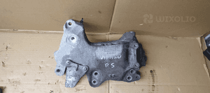 Łapa silnika wspornik mocowanie Opel Vivaro B Trafic III 1.6 BiTurbo 149572548R 2