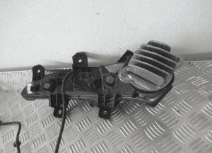 Halogen światło jady dziennej drl led lewy peugeot 2008 ii 9824241380 2019-2023 12
