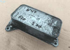 Chłodniczka chłodnica oleju Bmw F10 F11 E90 E91 2.0d 70377355 1