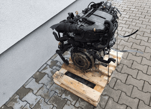 Silnik kompletny wtryskiwacze turbina citroen C5 iii X7 1.6 e-hdi 9H05 08- 4
