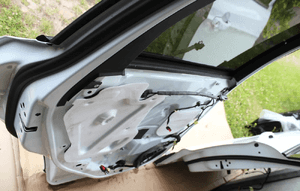 Drzwi tylne lewe ford kuga MK2 white frozen 5D 2018 17
