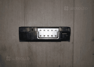 GNIAZDO ZŁĄCZE PORT USB AUDI 4N1035954 2