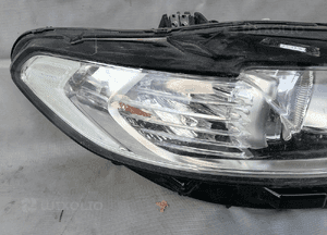 Lampa prawa prawy przód Ford Mondeo 5 V Mk5 3