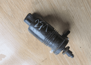 MERCEDES ml gl 164 r 251 pompka spryskiwaczy 1648690321 3