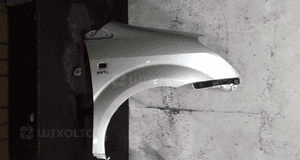 Błotnik prawy do toyota corolla verso ii 1E7 srebrny 1