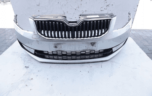 Zderzak przód halogeny skoda octavia 3 iii LA7W 1