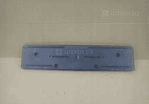 RAMKA TABLICY REJESTRACYJNEJ BMW X6 G06 1