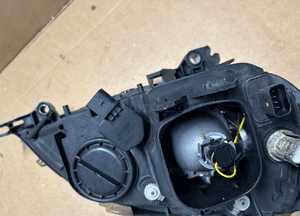 MERCEDES ml 163 prawa lewa lampa  oryginał h7 lift soczewka listwa lampy 16