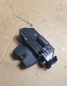 Zamek klapy tył peugeot / citroen nr 9151487499H 6