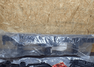 ZDERZAK TYŁ ŚLIZG ŚLIZGI PEUGEOT 3008 II 2 16- 4