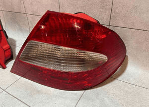 MERCEDES CLK W209 LIFT LAMPY TYŁ EU ŁADNY STAN 6