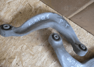 WAHACZ PRAWY LEWY TYŁ TYLNY AUDI A4 B8 A5 8T Q5 8R 8K0505323F 8K0505324F 2