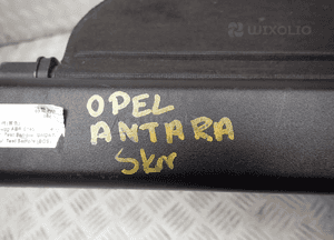 Roleta bagażnika opel antara 9