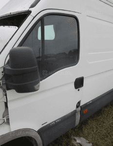 Listwa Drzwi BOK Iveco Daily 99-12 Przód 2