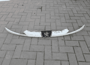 Peugeot 206 grill atrapa ewpa biały 1