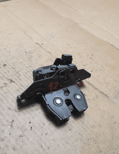 } ZAMEK KLAPY TYŁ OPEL ASTRA J nr 13581023 2