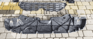 osłona zderzaka maska absorber atrapa błotnik z osłoną rav4 7