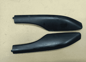 Nissan Murano I Z50 zaślepka relingu tył prawa lewa 1