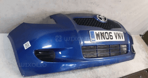 Zderzak przód przedni toyota yaris 2 ii 8T0 niebieski błękitny 4