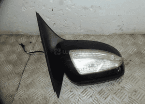 Lusterko prawe  mercedes W204 k.l C040 7PIN 4