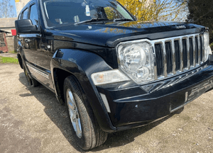 Jeep cherokee liberty kk 2.8CRD kpl przód oryginał ładny stan 3