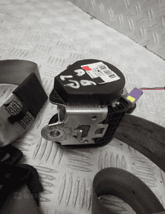 PAS BEZPIECZEŃSTWA LEWY PRZÓD AUDI A6  4F0857705 DOSTĘPNE 2 SZTUKI 5