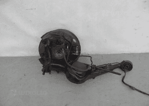 ZWROTNICA WAHACZ PIASTA LEWY TYŁ TOYOTA RAV4 II 2