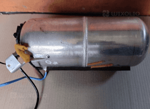 ZBIORNIK CIŚNIENIA POWIETRZA ZAWIESZENIA AUDI Q7 4L 2