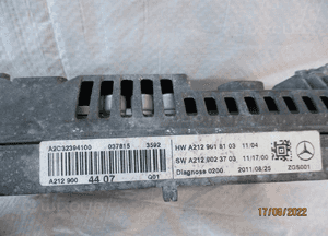 Wyświetlacz Monitor Mercedes E-klasa A2129004407 4
