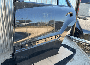 MERCEDES ML 164 drzwi tylne lewe lakier  359 / 197 36