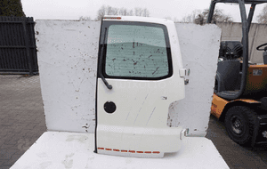 Drzwi skrzydełkowe prawy tył volkswagen transporter T5