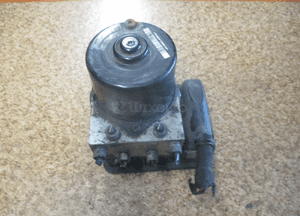 Pompa abs opel astra h zafira b 13246535 3