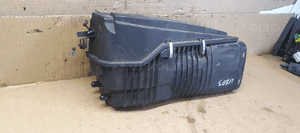 Obudowa filtra powietrza Mercedes W203 2.2 CDI A6460901201 4