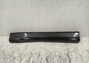 Listwa na drzwi lewy przód audi Q3 ii 83A853959A 18- 1