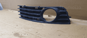 Kratka zderzaka prawy przód przednia prawa Audi A4 B6 8E0807682A 4