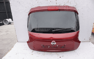 Klapa bagażnika tył nissan juke i F15 nah