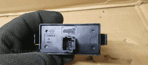 Włącznik awaryjnych centralnego zamka Opel Vivaro B Trafic III 252100622R 4