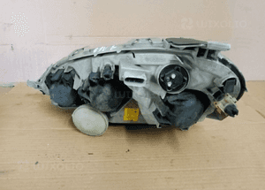 Lampa prawy przód przednia prawa Mercedes W168 A1688201061 0301152212 3