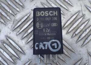 AUDI VW PRZEKAZNIK SWIEC 0281003106 RADOM 1