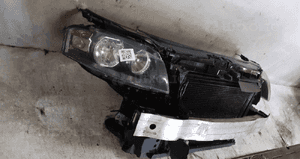 Pas przedni audi A3 8P 2.0TDI belka okular chłodnica wody wentylator obudowa zamek komplet 4