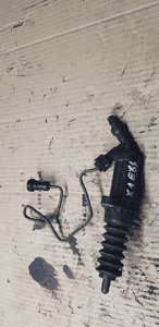 Pompka sprzęgła wysprzęglik BMW X1 E87 6785964 1