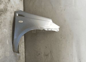 Błotnik przedni przód prawy 92U srebrny  chevrolet aveo lift 1