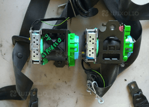 Citroen C4 Picasso I pas bezpieczenstwa przod  lewy dopinacz 1